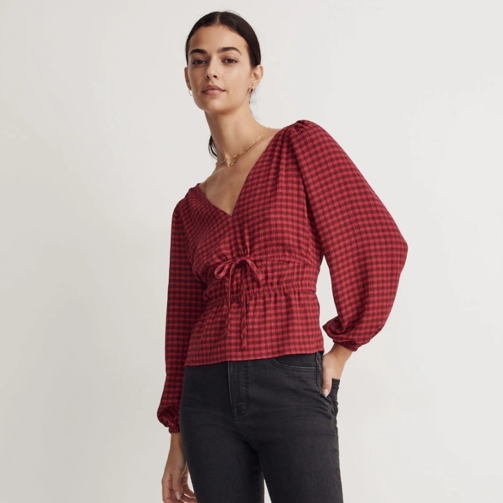 Madewell Women’s Crinkled Red and Black V-Neck Peplum Top in Plaid Size X-Small